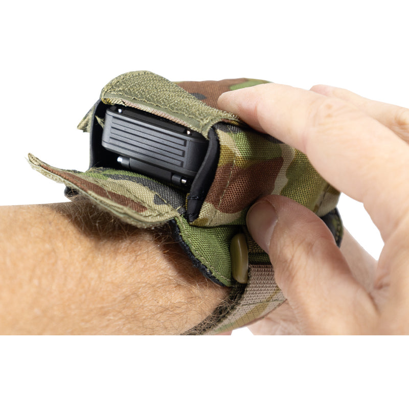 Load image into Gallery viewer, SORD Garmin Foretrex 801/901 Wrist Pouch
